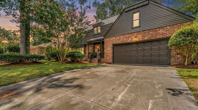 108 Lakeview Drive, Summerville, SC 29485