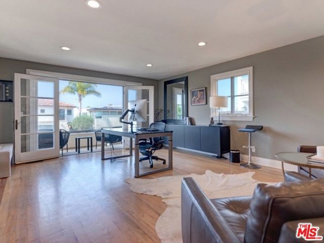 7908 W 81st Street, Los Angeles, CA 90293