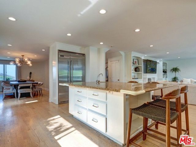 7908 W 81st Street, Los Angeles, CA 90293