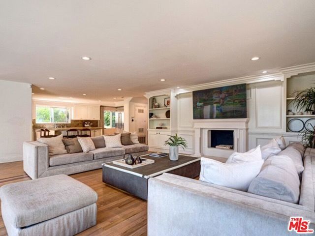 7908 W 81st Street, Los Angeles, CA 90293