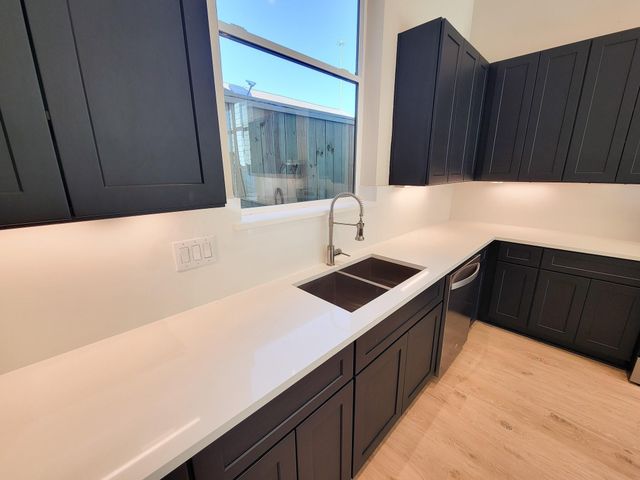 5613 Leonard Street, Houston, TX 77023