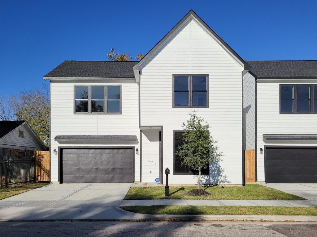 5613 Leonard Street, Houston, TX 77023