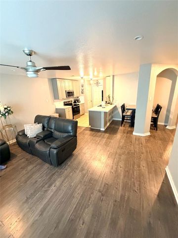 6506 Pine Tree Glen, Houston, TX 77049