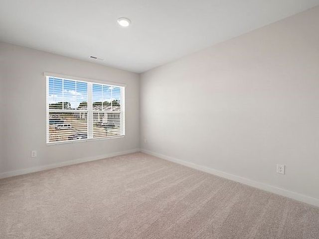 2705 Fordham St, Columbia, TN 38401