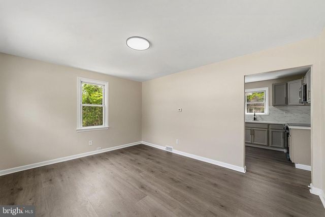 89 RUTGERS RD, Pennsville, NJ 08070