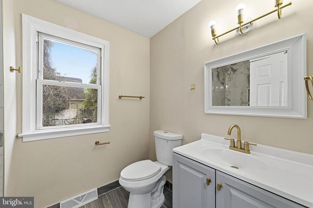 89 RUTGERS RD, Pennsville, NJ 08070