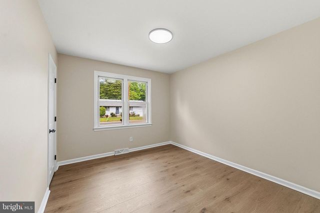 89 RUTGERS RD, Pennsville, NJ 08070