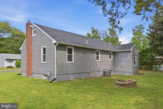 89 RUTGERS RD, Pennsville, NJ 08070