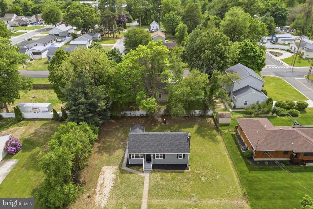 89 RUTGERS RD, Pennsville, NJ 08070