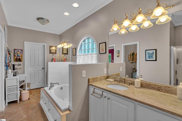 123 N Woodfin Ridge Drive, Inman, SC 29349