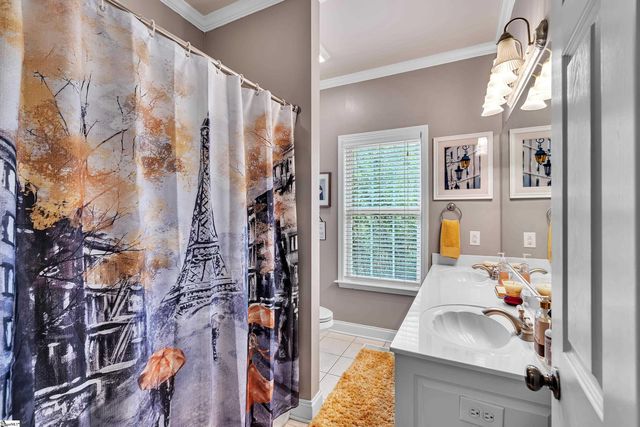 123 N Woodfin Ridge Drive, Inman, SC 29349