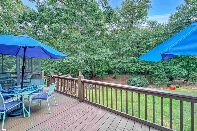 123 N Woodfin Ridge Drive, Inman, SC 29349