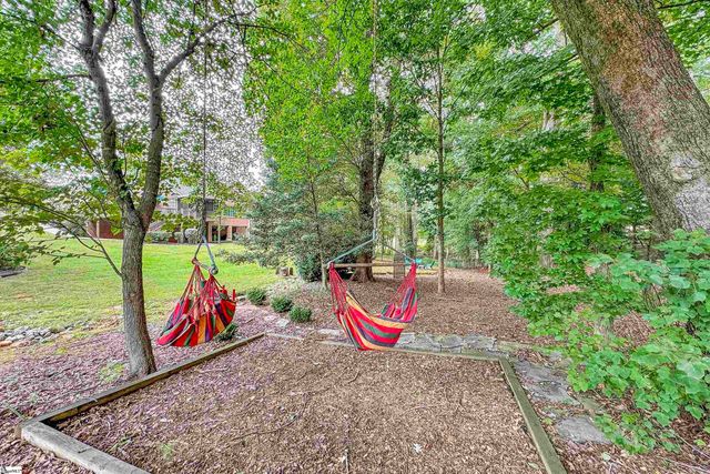 123 N Woodfin Ridge Drive, Inman, SC 29349