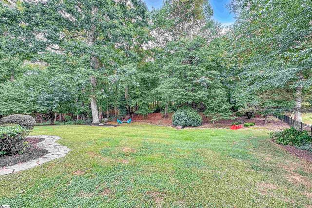 123 N Woodfin Ridge Drive, Inman, SC 29349