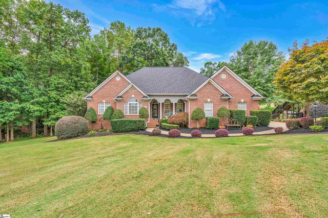 123 N Woodfin Ridge Drive, Inman, SC 29349