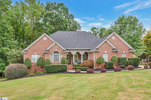123 N Woodfin Ridge Drive, Inman, SC 29349
