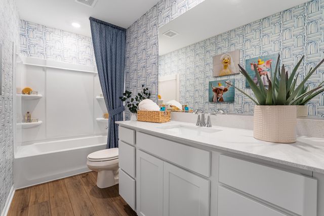 3830 Brander Drive, Valparaiso, IN 46385