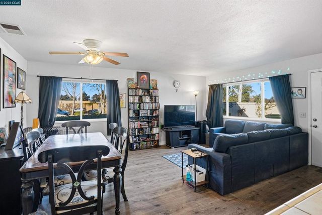 1814 San Jose Dr, Antioch, CA 94509