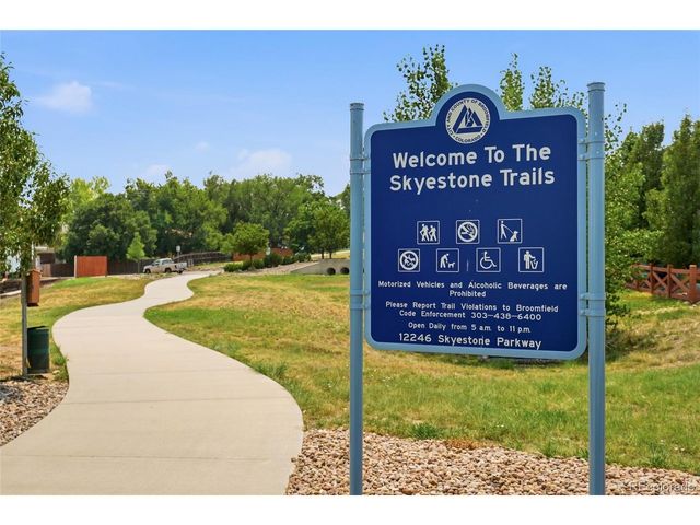 12242 Meadowlark Ln, Broomfield, CO 80021