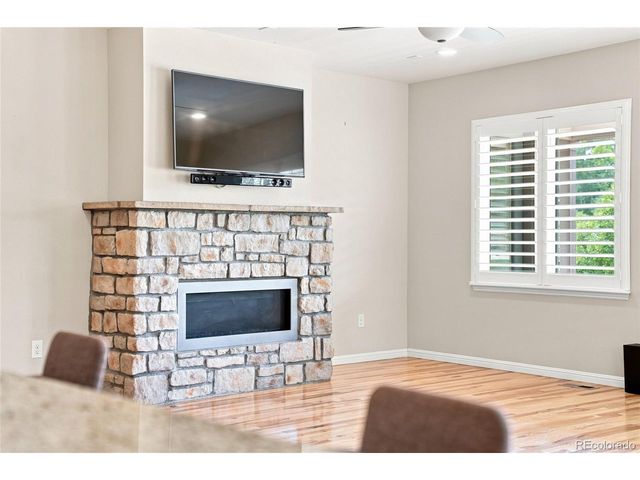 12242 Meadowlark Ln, Broomfield, CO 80021