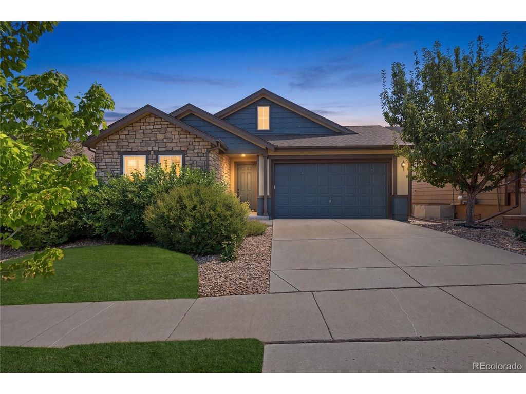 12242 Meadowlark Ln, Broomfield, CO 80021