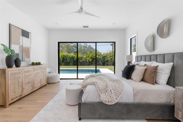 2232 GROVE STREET, Sarasota, FL 34239