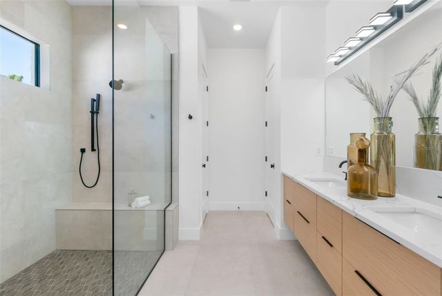 2232 GROVE STREET, Sarasota, FL 34239