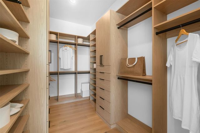 2232 GROVE STREET, Sarasota, FL 34239