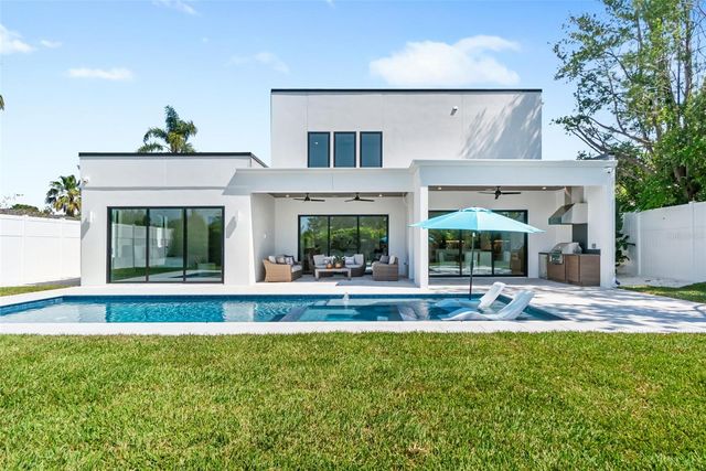 2232 GROVE STREET, Sarasota, FL 34239