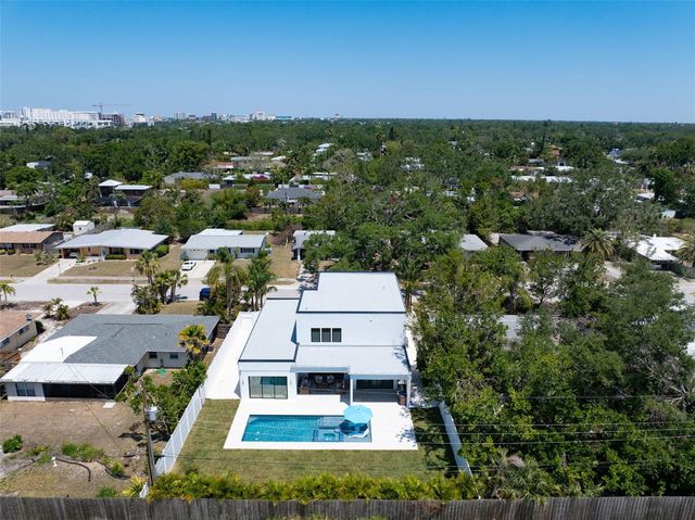 2232 GROVE STREET, Sarasota, FL 34239