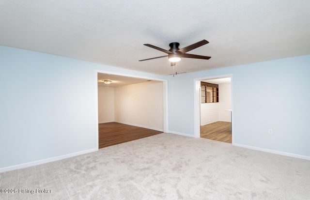 3936 Aiken Rd, Simpsonville, KY 40067