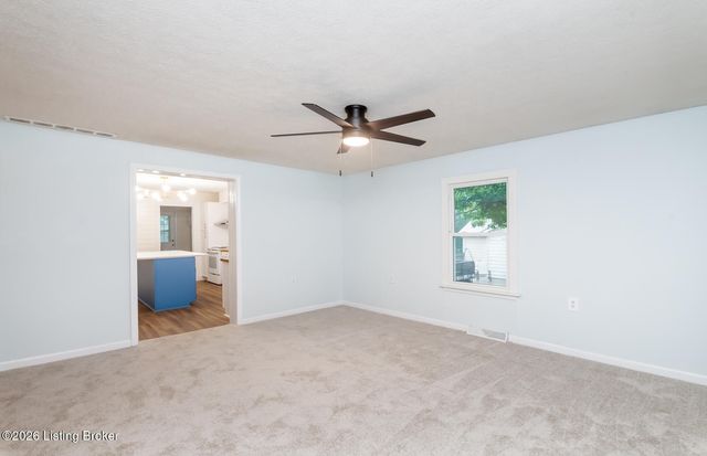 3936 Aiken Rd, Simpsonville, KY 40067