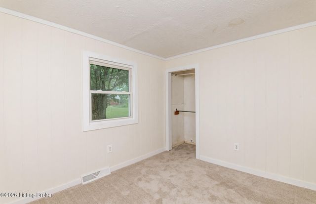 3936 Aiken Rd, Simpsonville, KY 40067