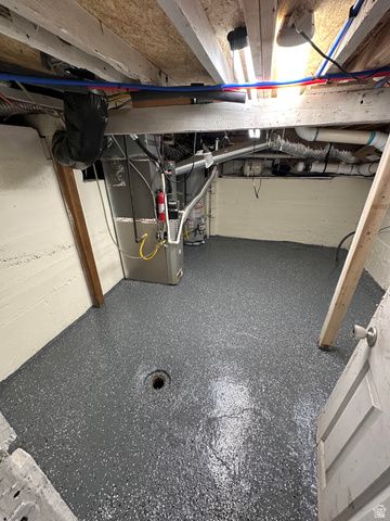 876 S 1000 E, Clearfield, UT 84015