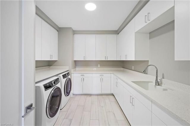 1130 3RD AVE S # 512, Naples, FL 34102