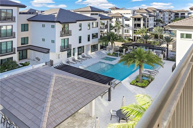 1130 3RD AVE S # 512, Naples, FL 34102