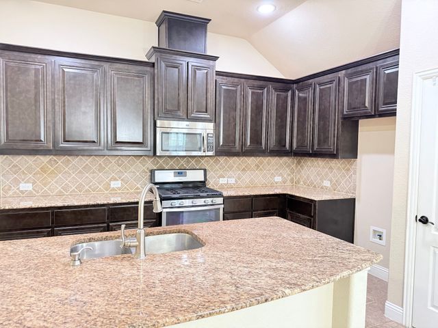 1114 Haskell Drive, Melissa, TX 75454