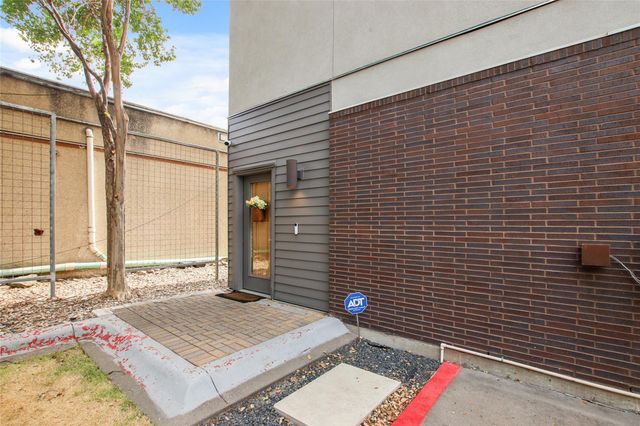1702 S Lamar BLVD 3, Austin, TX 78704