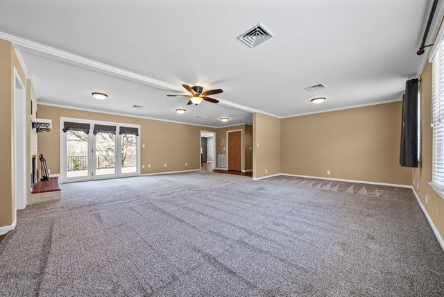 1718 Seven Mile Ferry Rd, Clarksville, TN 37040