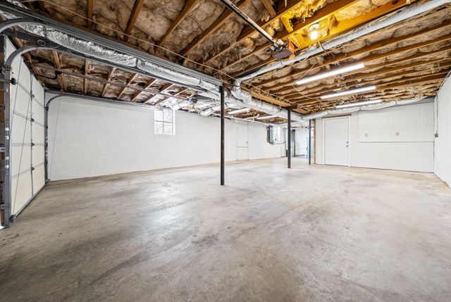 1718 Seven Mile Ferry Rd, Clarksville, TN 37040