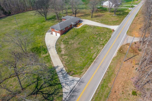 1718 Seven Mile Ferry Rd, Clarksville, TN 37040