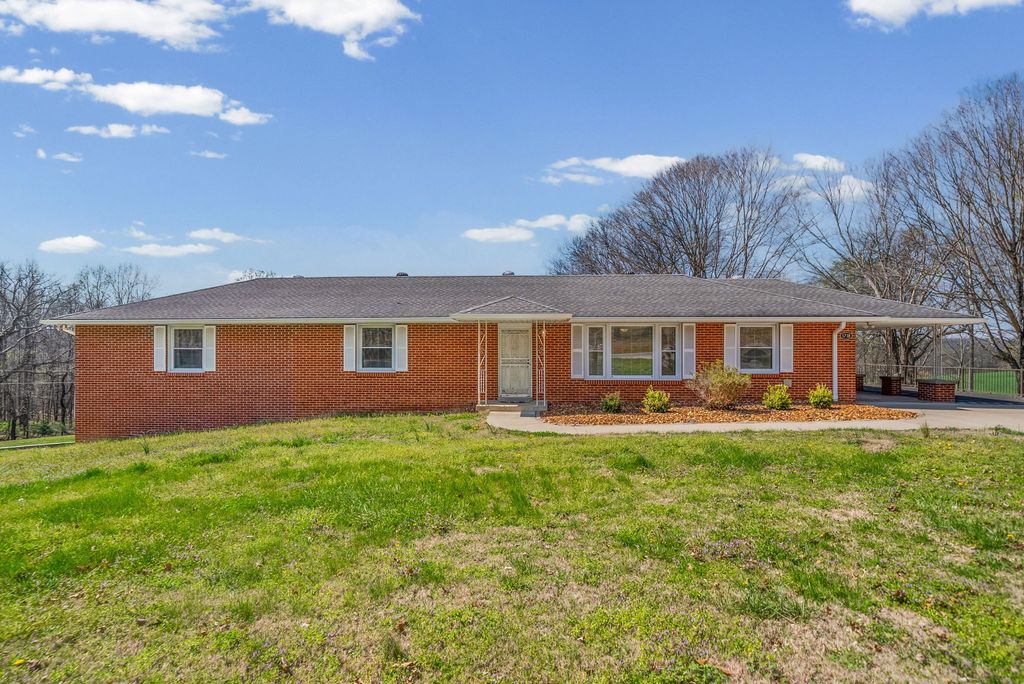 1718 Seven Mile Ferry Rd, Clarksville, TN 37040