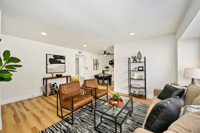 10258 Norma Gardens 4, Santee, CA 92071