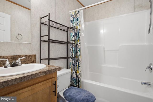 2 WALMAR MNR, Dillsburg, PA 17019