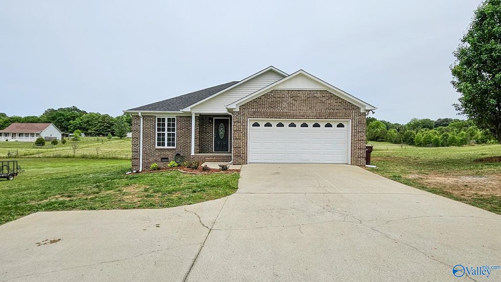 20168 Harris Road, Athens, AL 35614