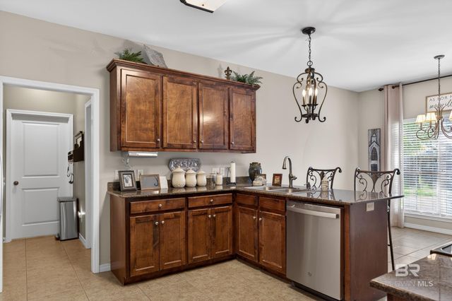 260 Falls Creek Street, Fairhope, AL 36532