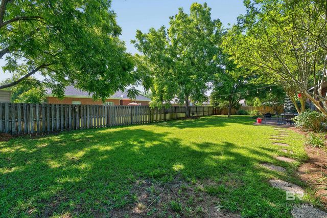 260 Falls Creek Street, Fairhope, AL 36532
