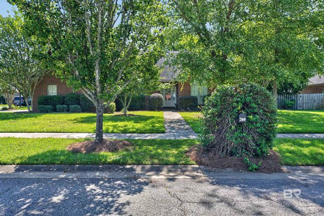 260 Falls Creek Street, Fairhope, AL 36532