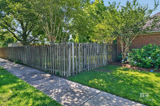 260 Falls Creek Street, Fairhope, AL 36532