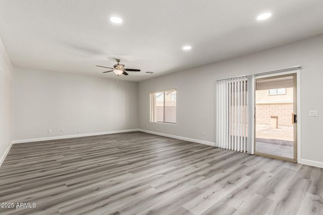 12368 W MEADOWBROOK Avenue, Avondale, AZ 85392